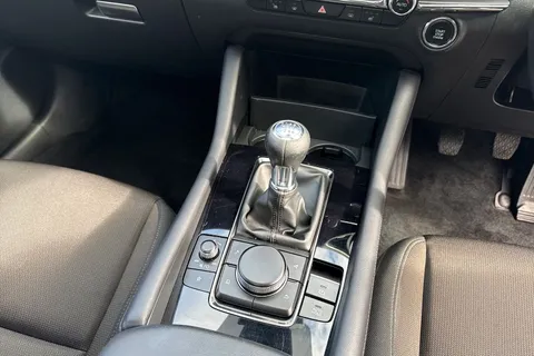 SN71HJA Mazda Mazda3 2.0 e-SKYACTIV-X MHEV Sport Lux Euro 6 (s/s) 4dr Thumbnail #24