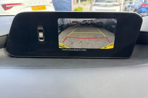 SN71HJA Mazda Mazda3 2.0 e-SKYACTIV-X MHEV Sport Lux Euro 6 (s/s) 4dr Thumbnail #46