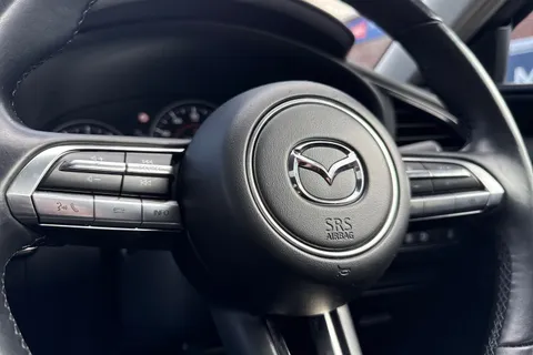 SN71HJA Mazda Mazda3 2.0 e-SKYACTIV-X MHEV Sport Lux Euro 6 (s/s) 4dr Thumbnail #48