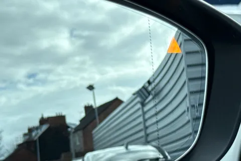 SN71HJA Mazda Mazda3 2.0 e-SKYACTIV-X MHEV Sport Lux Euro 6 (s/s) 4dr Thumbnail #51