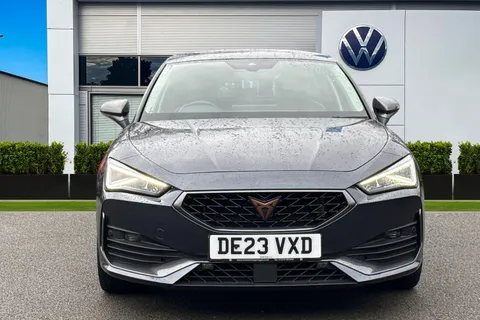 6 of 44 for CUPRA Leon 1.5 eTSI EVO V1 DSG Euro 6 (s/s) 5dr