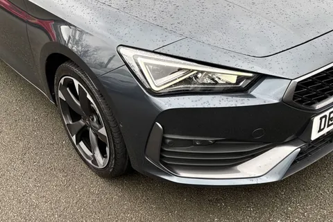 9 of 44 for CUPRA Leon 1.5 eTSI EVO V1 DSG Euro 6 (s/s) 5dr