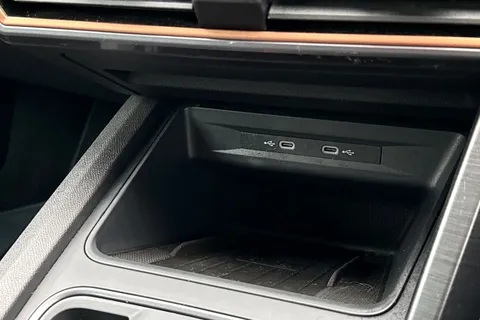 34 of 44 for CUPRA Leon 1.5 eTSI EVO V1 DSG Euro 6 (s/s) 5dr