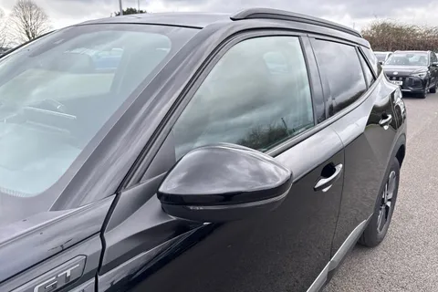 KM25WRJ PEUGEOT 2008 1.2 HYBRID GT e-DSC6 Euro 6 (s/s) 5dr Thumbnail #30