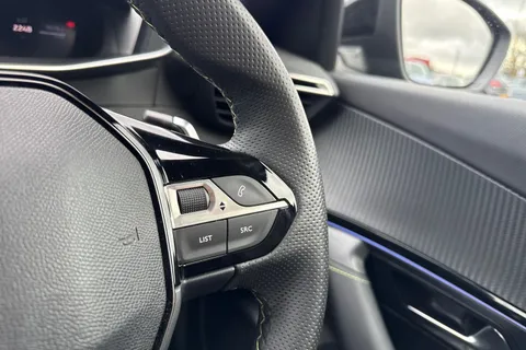 KM25WRJ PEUGEOT 2008 1.2 HYBRID GT e-DSC6 Euro 6 (s/s) 5dr Thumbnail #41