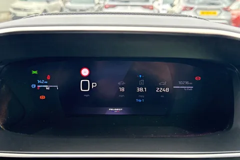 KM25WRJ PEUGEOT 2008 1.2 HYBRID GT e-DSC6 Euro 6 (s/s) 5dr Thumbnail #44