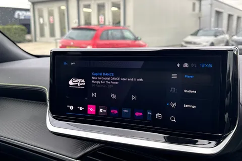 KM25WRJ PEUGEOT 2008 1.2 HYBRID GT e-DSC6 Euro 6 (s/s) 5dr Thumbnail #45