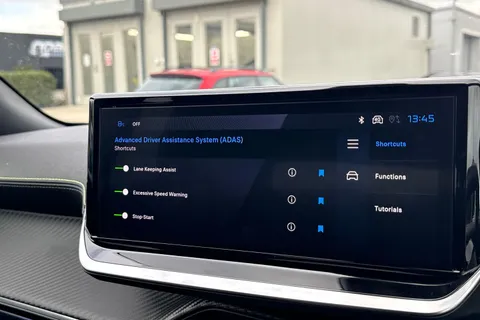 KM25WRJ PEUGEOT 2008 1.2 HYBRID GT e-DSC6 Euro 6 (s/s) 5dr Thumbnail #50