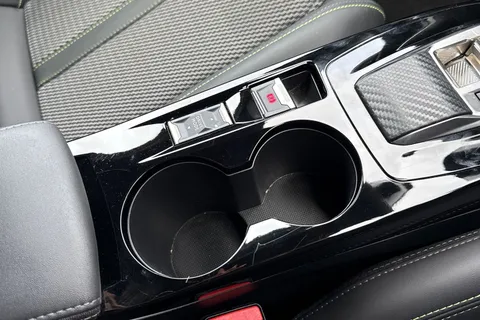 KM25WRJ PEUGEOT 2008 1.2 HYBRID GT e-DSC6 Euro 6 (s/s) 5dr Thumbnail #58