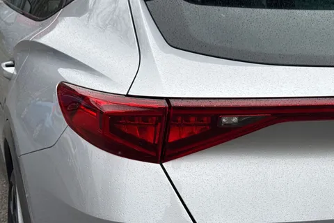 28 of 42 for CUPRA Formentor 1.5 TSI V2 DSG Euro 6 (s/s) 5dr