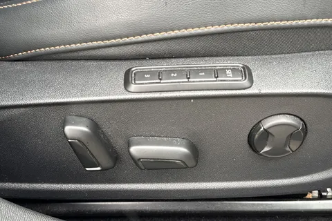 32 of 42 for CUPRA Formentor 1.5 TSI V2 DSG Euro 6 (s/s) 5dr