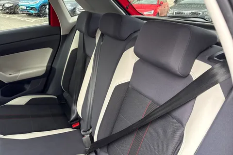 14 of 44 for Volkswagen Polo 1.0 EVO beats Euro 6 (s/s) 5dr