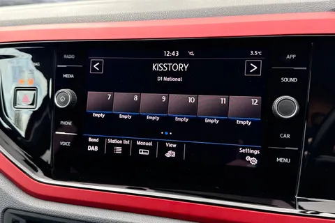 29 of 44 for Volkswagen Polo 1.0 EVO beats Euro 6 (s/s) 5dr