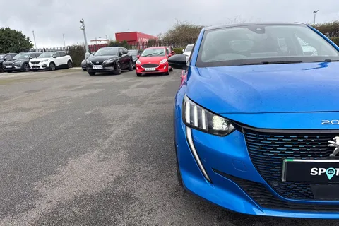 25 of 67 for PEUGEOT e-208 50kWh GT Premium Auto 5dr (7kW Charger)