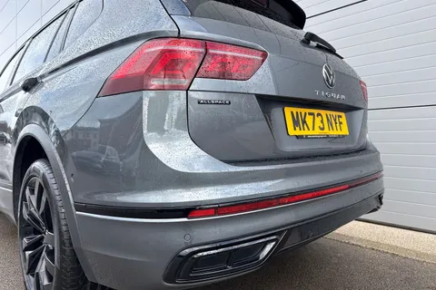 MK73NYF Volkswagen Tiguan Allspace 1.5 TSI R-Line DSG Euro 6 (s/s) 5dr Thumbnail #9