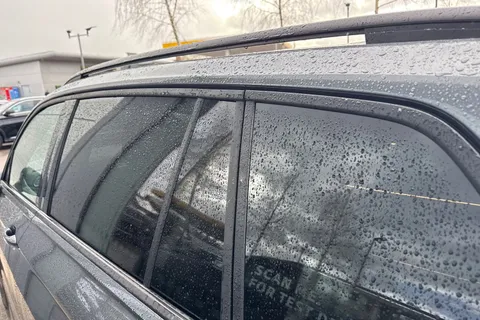 MK73NYF Volkswagen Tiguan Allspace 1.5 TSI R-Line DSG Euro 6 (s/s) 5dr Thumbnail #28