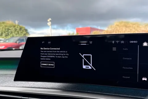 49 of 66 for PEUGEOT 5008 1.2 HYBRID GT e-DSC6 Euro 6 (s/s) 5dr