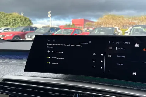 51 of 66 for PEUGEOT 5008 1.2 HYBRID GT e-DSC6 Euro 6 (s/s) 5dr