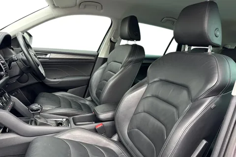 YS72NLM Škoda Kodiaq 1.5 TSI ACT SE L Executive DSG Euro 6 (s/s) 5dr (7 Seat) Thumbnail #16