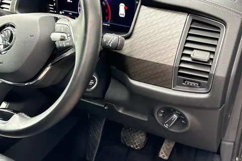 YS72NLM Škoda Kodiaq 1.5 TSI ACT SE L Executive DSG Euro 6 (s/s) 5dr (7 Seat) Thumbnail #38