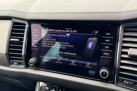 YS72NLM Škoda Kodiaq 1.5 TSI ACT SE L Executive DSG Euro 6 (s/s) 5dr (7 Seat) Thumbnail #44