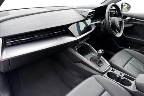 PJ23OMD Audi A3 Sportback Sport 30 TFSI 110 PS 6-speed Thumbnail #16