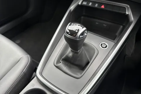 PJ23OMD Audi A3 Sportback Sport 30 TFSI 110 PS 6-speed Thumbnail #24