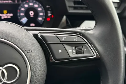 PJ23OMD Audi A3 Sportback Sport 30 TFSI 110 PS 6-speed Thumbnail #40