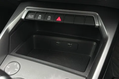 PJ23OMD Audi A3 Sportback Sport 30 TFSI 110 PS 6-speed Thumbnail #54