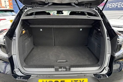 WG25JTX Renault Captur 1.6 E-TECH techno Auto Euro 6 (s/s) 5dr Thumbnail #8