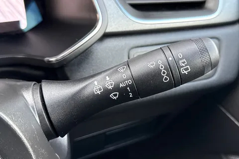 WG25JTX Renault Captur 1.6 E-TECH techno Auto Euro 6 (s/s) 5dr Thumbnail #35