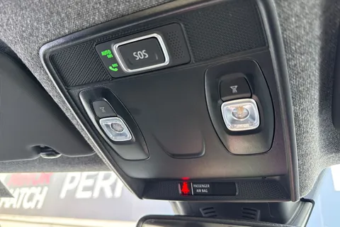 WG25JTX Renault Captur 1.6 E-TECH techno Auto Euro 6 (s/s) 5dr Thumbnail #41