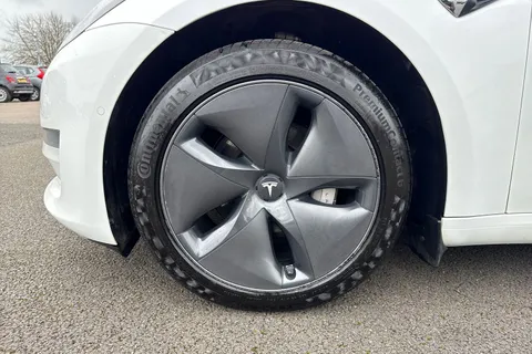 13 of 66 for Tesla Model 3 (Dual Motor) Long Range Auto 4WDE 4dr