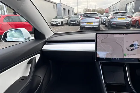 20 of 66 for Tesla Model 3 (Dual Motor) Long Range Auto 4WDE 4dr