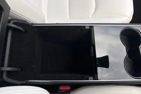 58 of 66 for Tesla Model 3 (Dual Motor) Long Range Auto 4WDE 4dr