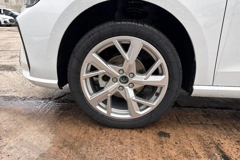  SEAT Ibiza 1.0 TSI FR First Edition Euro 6 (s/s) 5dr Thumbnail #10