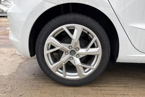  SEAT Ibiza 1.0 TSI FR First Edition Euro 6 (s/s) 5dr Thumbnail #12