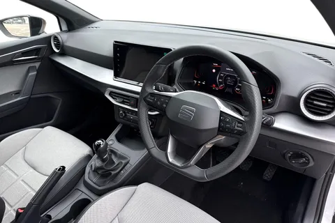  SEAT Ibiza 1.0 TSI FR First Edition Euro 6 (s/s) 5dr Thumbnail #14