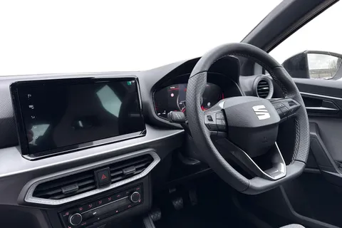  SEAT Ibiza 1.0 TSI FR First Edition Euro 6 (s/s) 5dr Thumbnail #18