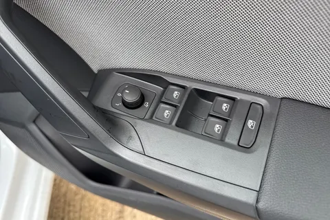  SEAT Ibiza 1.0 TSI FR First Edition Euro 6 (s/s) 5dr Thumbnail #21