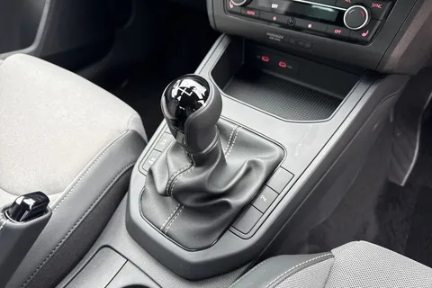  SEAT Ibiza 1.0 TSI FR First Edition Euro 6 (s/s) 5dr Thumbnail #23