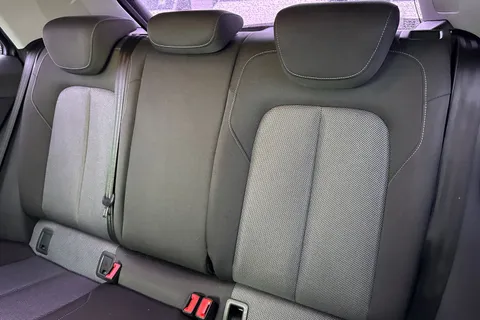 LR69NRX Audi Q2 1.6 TDI 30 Sport Euro 6 (s/s) 5dr Thumbnail #19