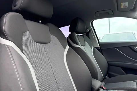 LR69NRX Audi Q2 1.6 TDI 30 Sport Euro 6 (s/s) 5dr Thumbnail #24