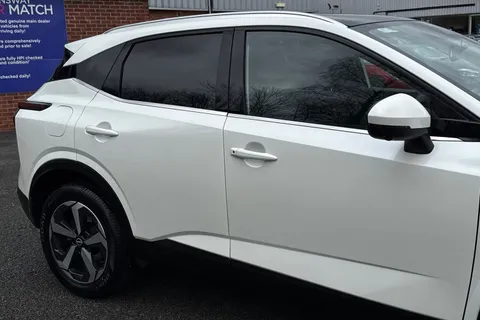 KE73UUT Nissan Qashqai 1.3 DIG-T MHEV N-Connecta XTRON Euro 6 (s/s) 5dr Thumbnail #30