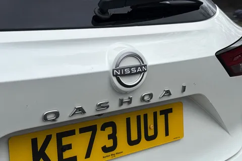 KE73UUT Nissan Qashqai 1.3 DIG-T MHEV N-Connecta XTRON Euro 6 (s/s) 5dr Thumbnail #34
