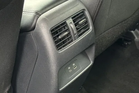 KE73UUT Nissan Qashqai 1.3 DIG-T MHEV N-Connecta XTRON Euro 6 (s/s) 5dr Thumbnail #35