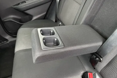 KE73UUT Nissan Qashqai 1.3 DIG-T MHEV N-Connecta XTRON Euro 6 (s/s) 5dr Thumbnail #36