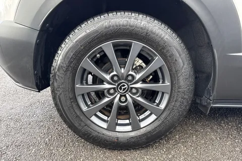 MW71VUM Mazda Cx-30 2.0 e-SKYACTIV G MHEV SE-L Euro 6 (s/s) 5dr Thumbnail #11