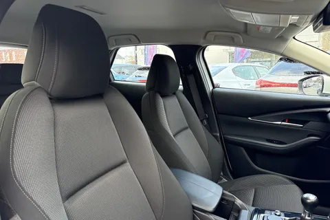 MW71VUM Mazda Cx-30 2.0 e-SKYACTIV G MHEV SE-L Euro 6 (s/s) 5dr Thumbnail #25