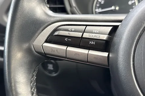 MW71VUM Mazda Cx-30 2.0 e-SKYACTIV G MHEV SE-L Euro 6 (s/s) 5dr Thumbnail #38